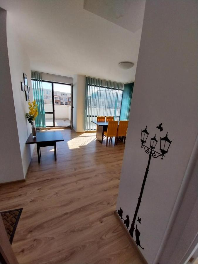 Созопол Апартаменти Azuro Εξωτερικό φωτογραφία